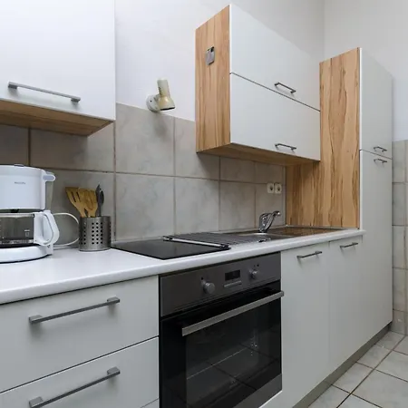 Uvala * Primošten